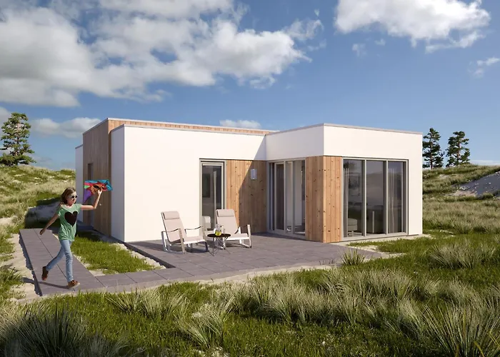 Modern Bungalow With Two Bathrooms, 500 M From The Beach